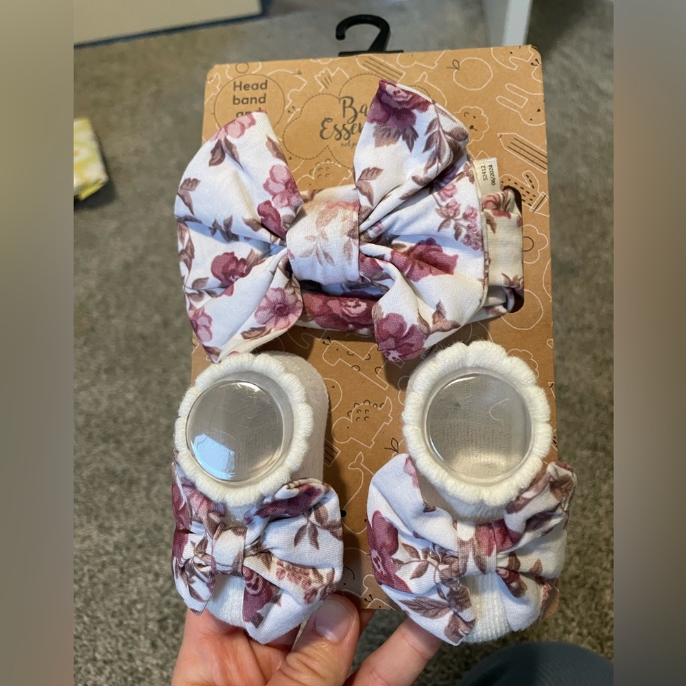 Baby Essentials Pink and White Floral Headband and Socks Set